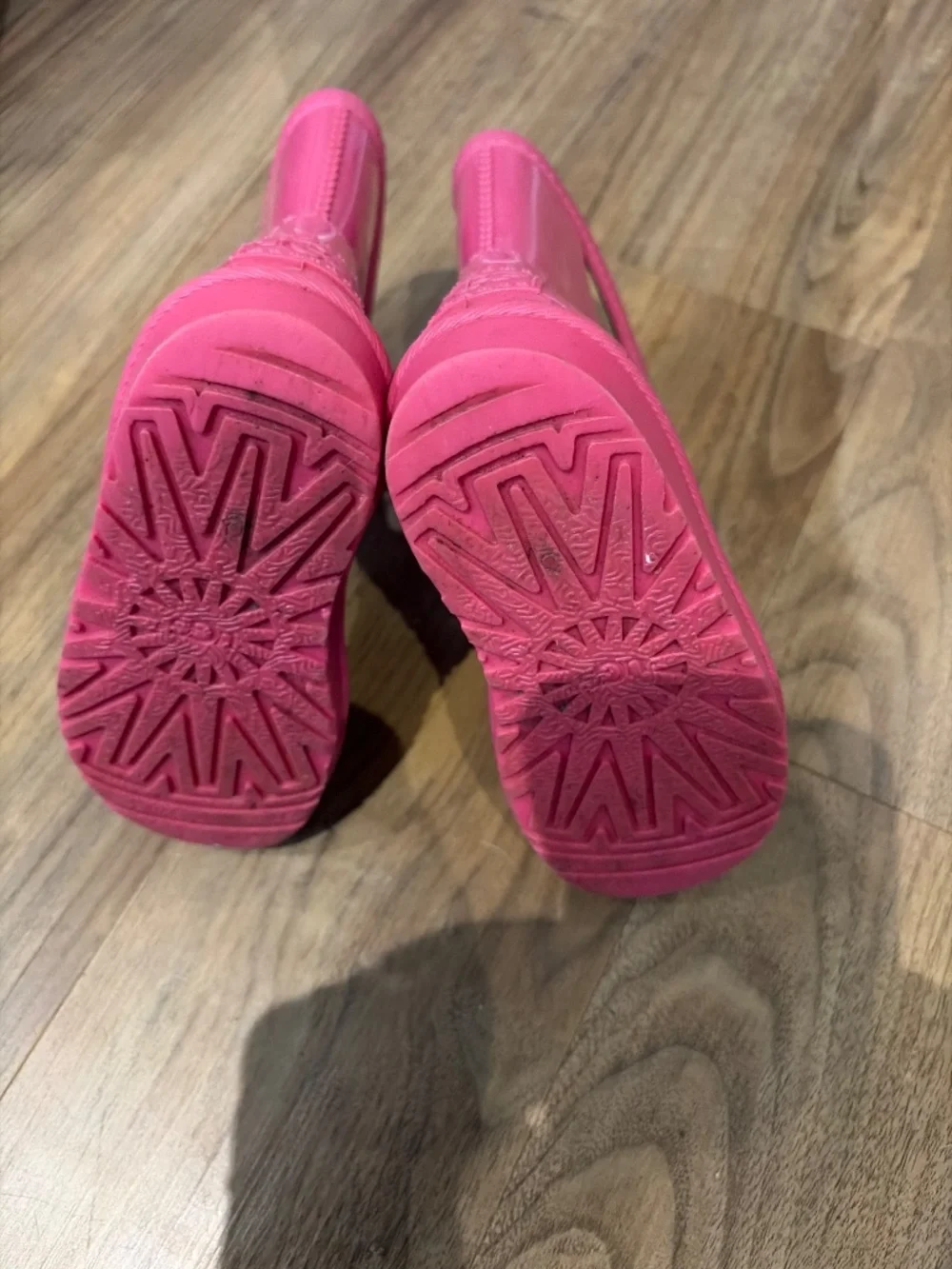 UGG Infant Rain boots Size 7 Pink